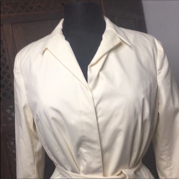 Banana Republic Single Breasted Trench - Picture 6 of 11